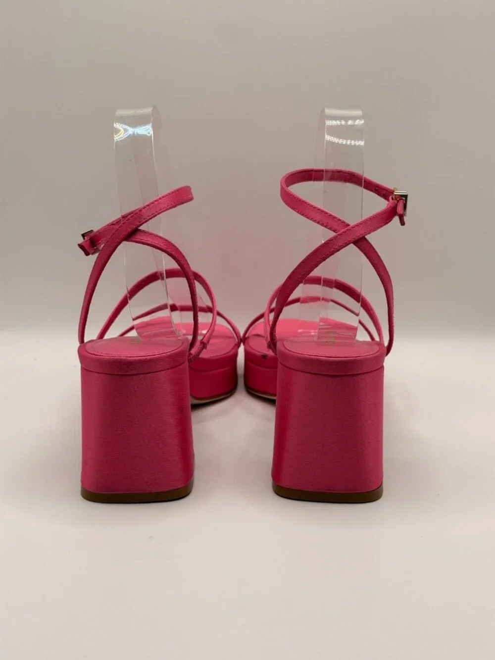 Larroude women pink